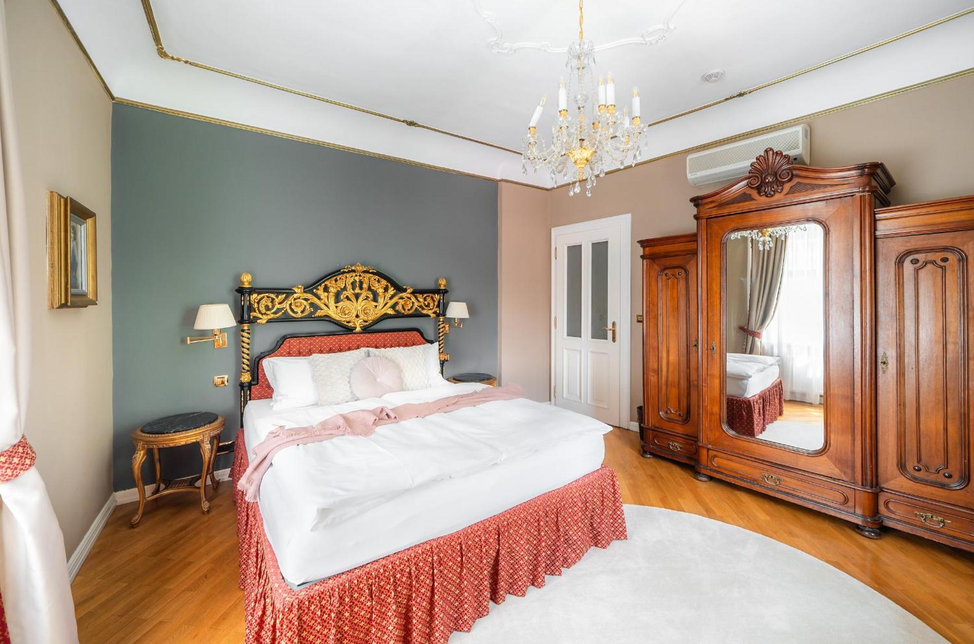 Hotel Nosticova Heritage *