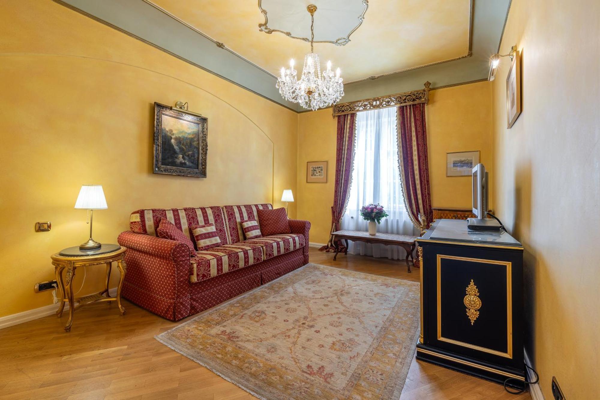 Nosticova Heritage Aparthotel